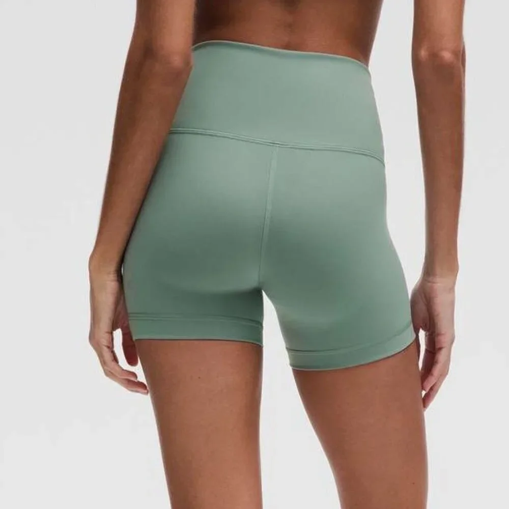NWT Lululemon Wunder Train High-Rise Short 4